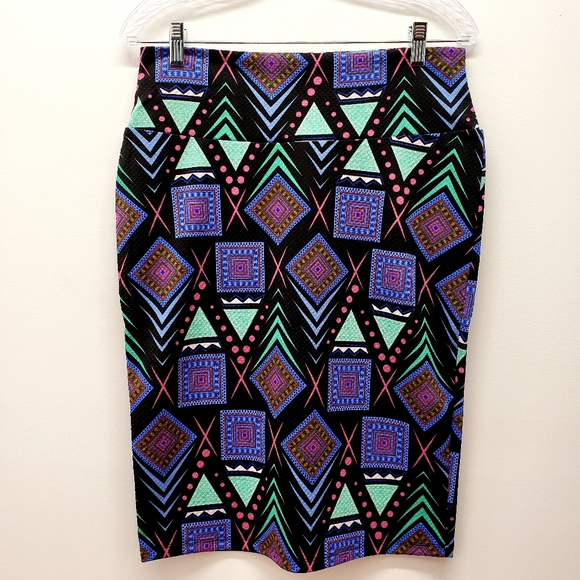 LuLaRoe Dresses & Skirts - 3 for $25 ❤ LuLaRoe Cassie pencil skirt Me…